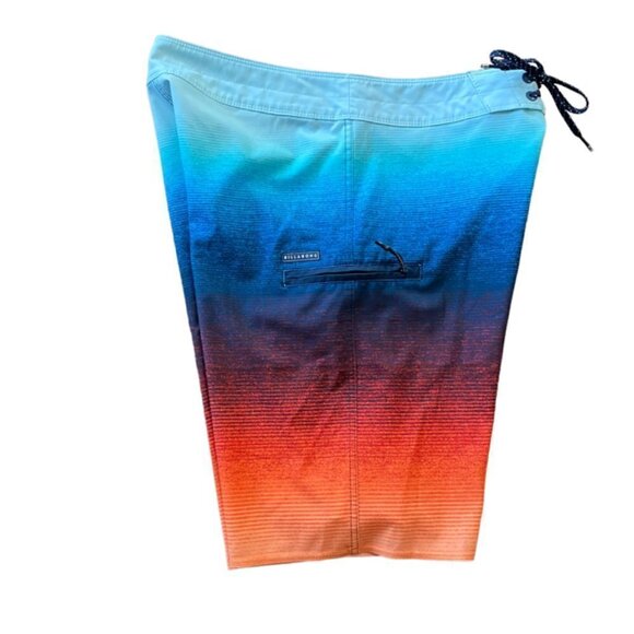 Billabong Recycler Fluid Airlie Board Shorts 29 - Picture 3 of 6